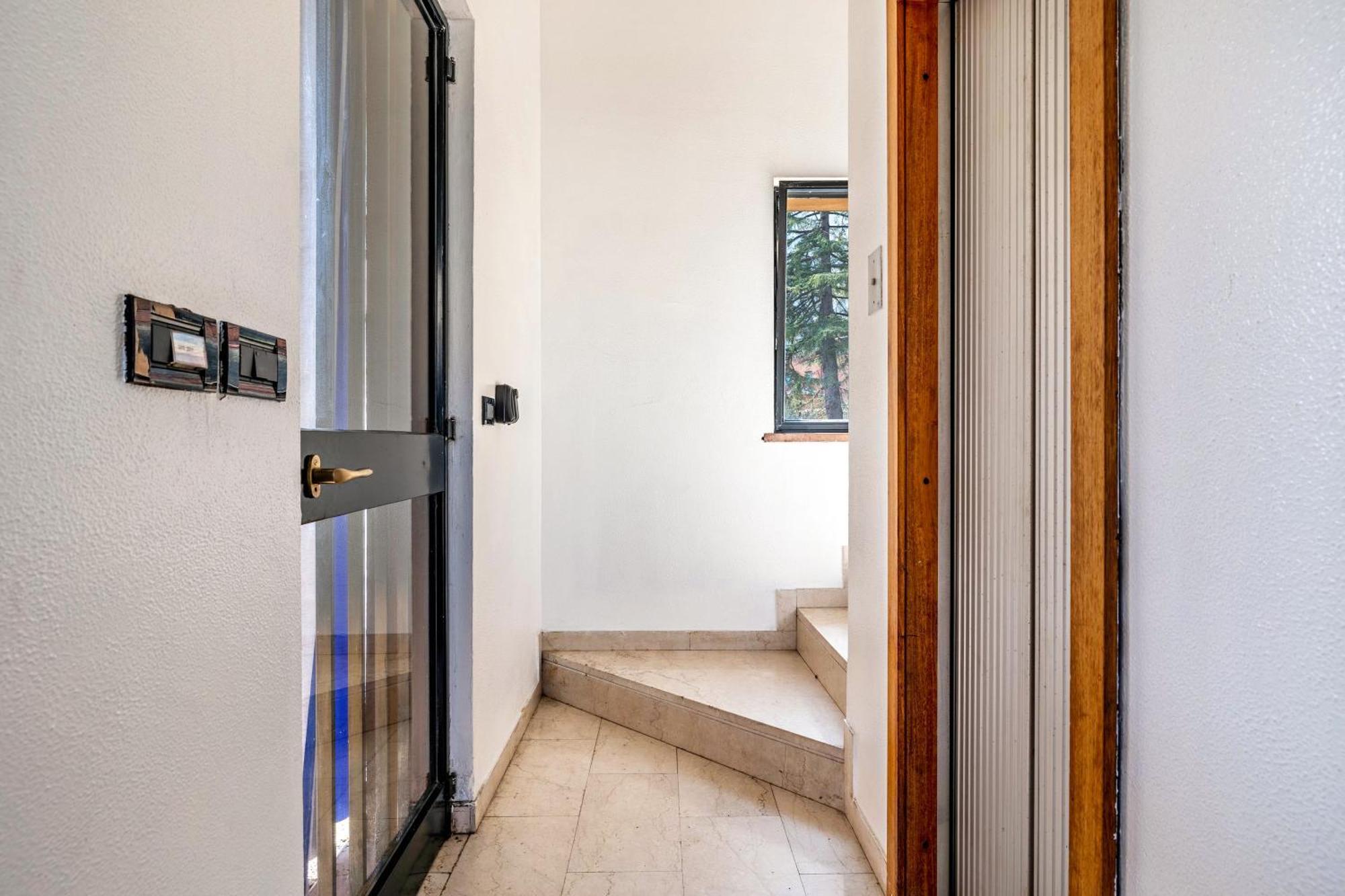 Appartement Casa Sara With Swimming Pool à Riva del Garda Extérieur photo