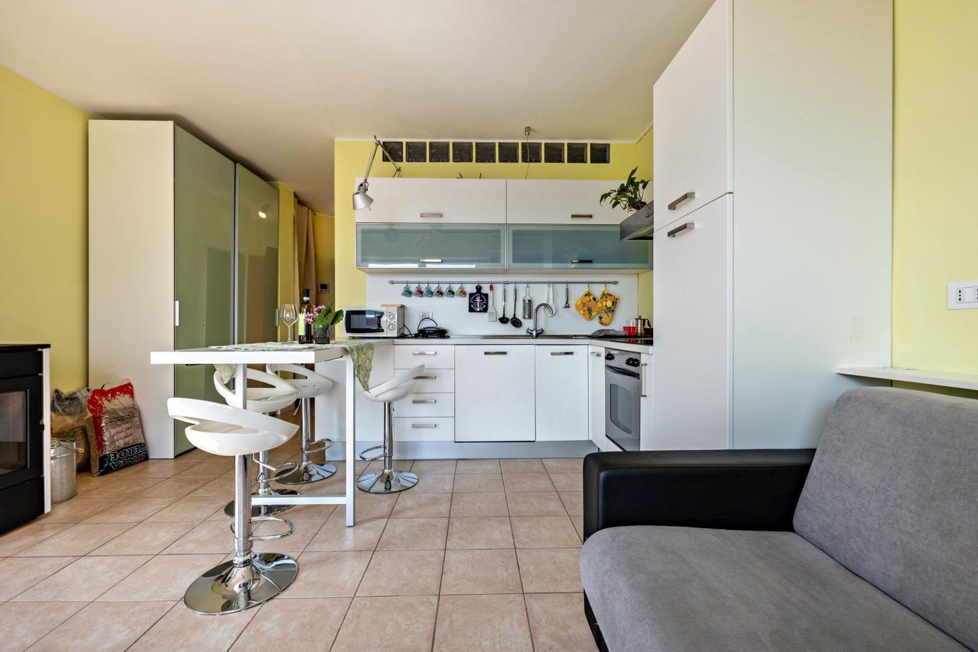 Appartement Casa Sara With Swimming Pool à Riva del Garda Extérieur photo