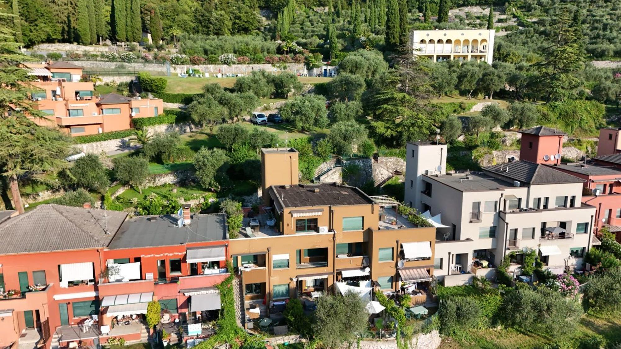 Appartement Casa Sara With Swimming Pool à Riva del Garda Extérieur photo