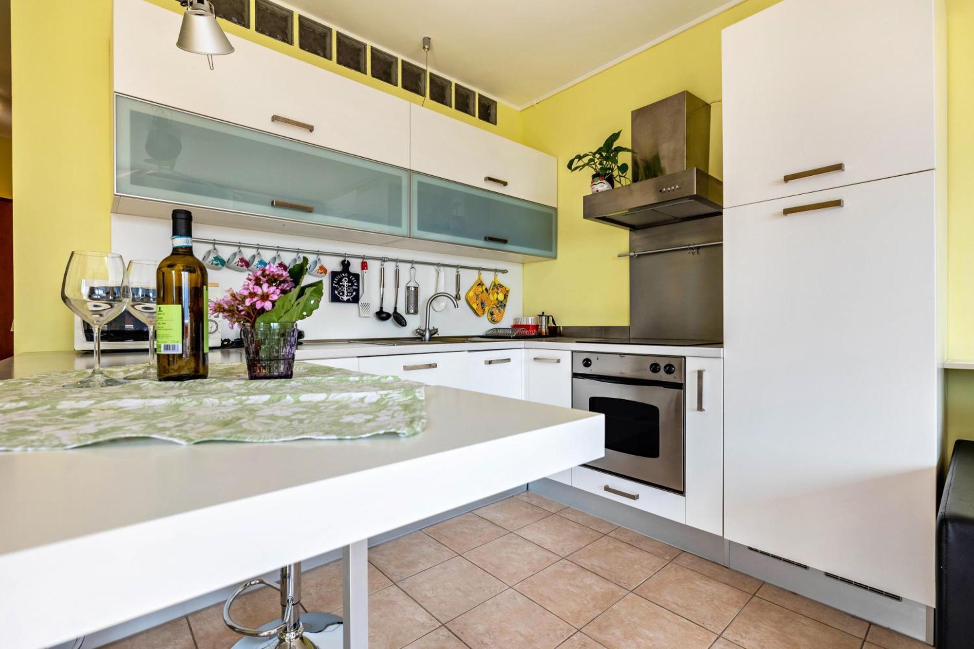 Appartement Casa Sara With Swimming Pool à Riva del Garda Extérieur photo
