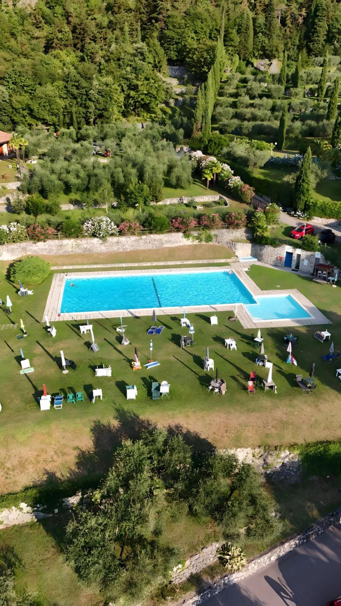 Appartement Casa Sara With Swimming Pool à Riva del Garda Extérieur photo